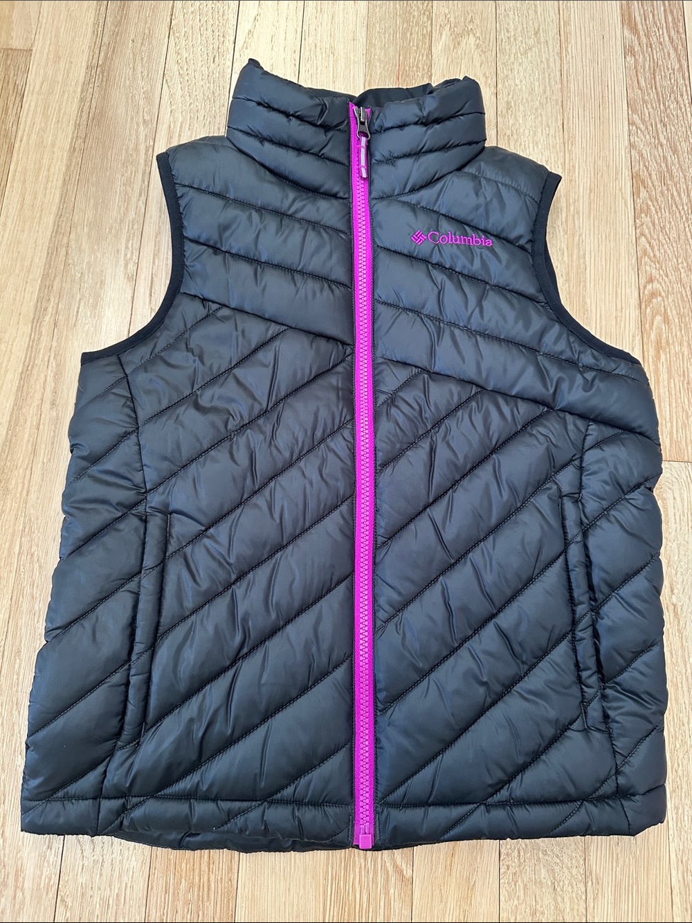Columbia Girls Black Puffer Vest